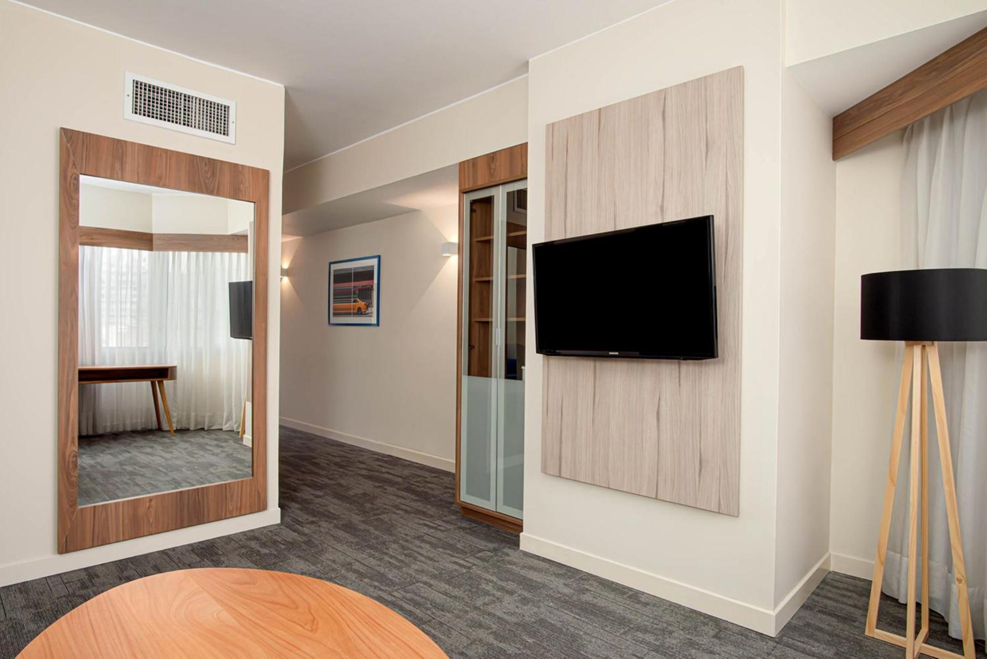 Hotel Crowne Plaza By Ihg