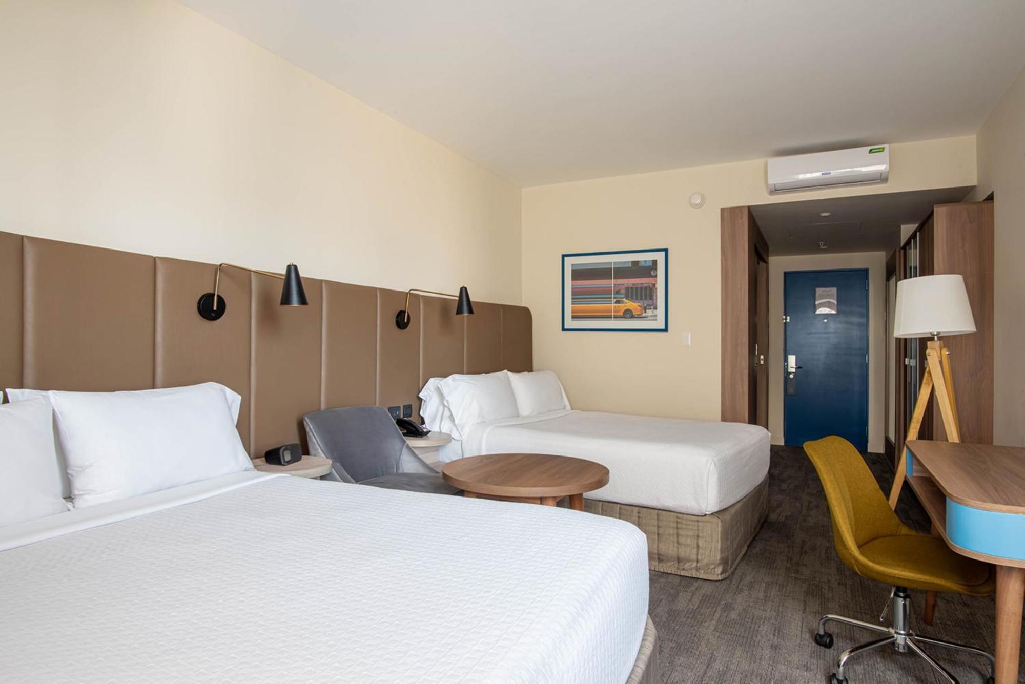 Crowne Plaza By Ihg Hotel 5*